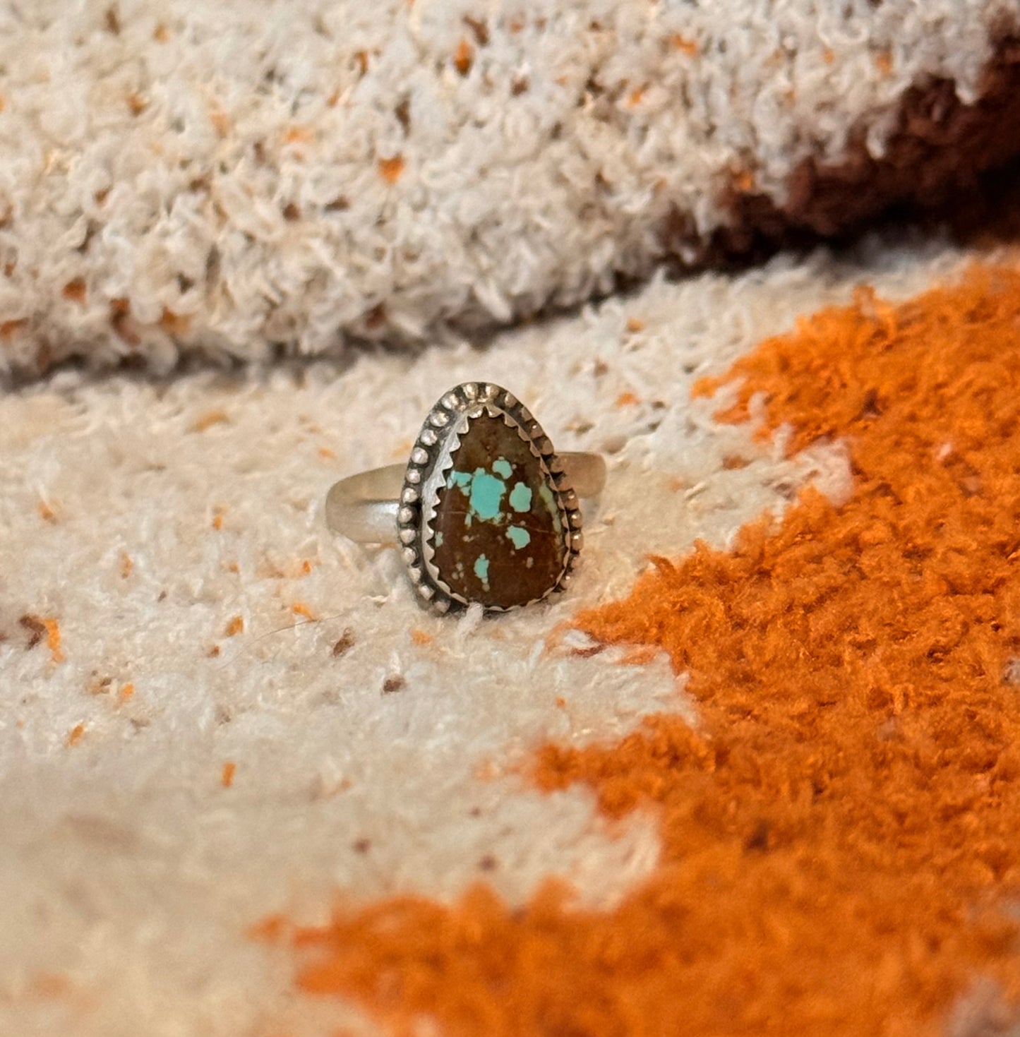 Mine 8 adjustable ring