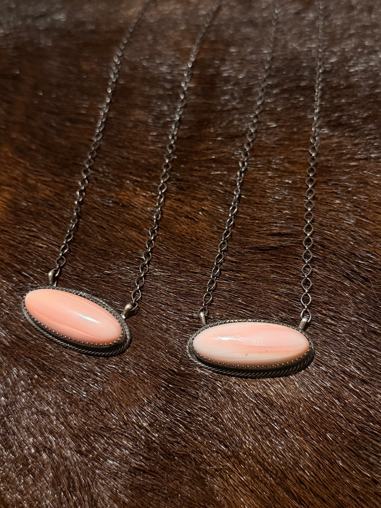 Tia Long Pink Conch Necklace